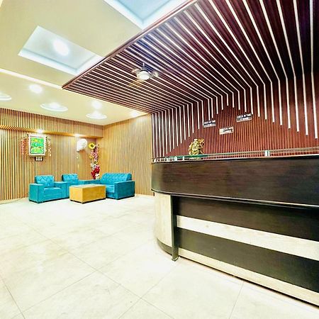 Hotel Galaxy Inn Near Delhi International Airport Nueva Delhi Exterior foto